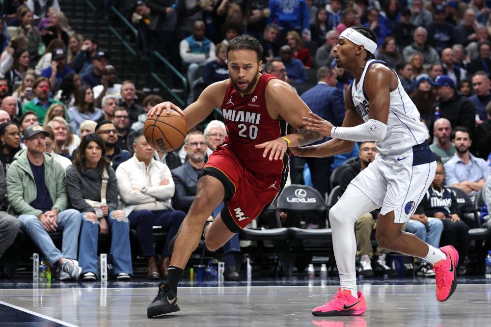 阵容年复一 阵容年复一