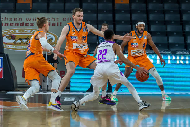 入了新的活 入了新的活